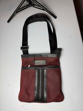 BURBERRY Shoulder Messenger Bag Black Unisex Crossbody Tablet Perfect Condition